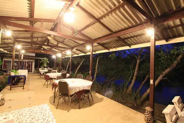 รูปภาพของบ้านสวนนวลตา ที่พักอัมพวา สมุทรสงคราม BaanSuanNuanta Official
