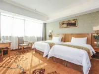 Vienna Hotel (Fuzhou Linchuan Avenue Mixc New Town)