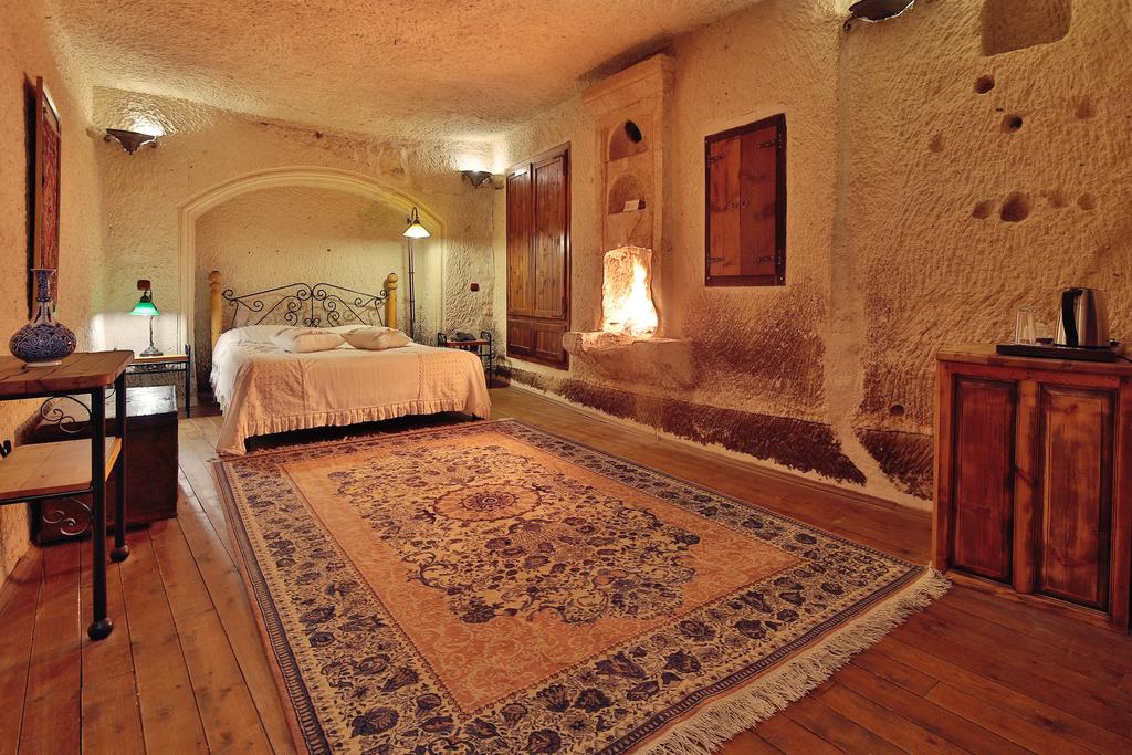 Sultan Cave Suites