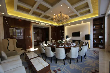 Q+ Huili Mingzhu Business Holiday Hotel Отели в г. Чжаланьтунь