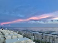 Beihai Silver Beach 1 International Conference Center Hotel - Deniz Manzaralı