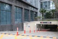 万寧ホテル - 駐車場