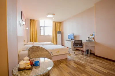 Honggu Hotel Hotels near Tianyu Lake