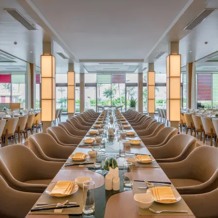 FLC Luxury Hotel Samson