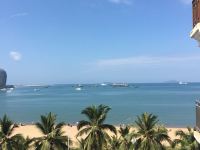 三亚来海新星海景度假旅馆 - 阳台海景亲子四人间