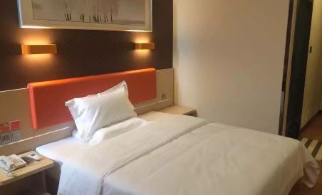 7 Premium (Jinan Shanghe yujingcheng store) - Housity