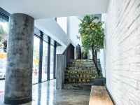 景澜LOFT精品酒店(海南大学店) - 公共区域