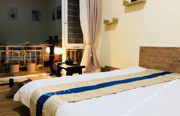 太原西嫣小築客棧