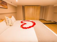 杭州喜悦城市艺术公寓 - 精品复式大床房