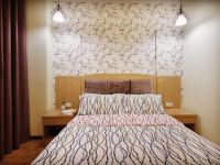 布丁酒店(重庆南坪地铁站步行街店) - 舒适大床房