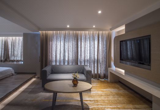 2. 상하이 루자쭈이..