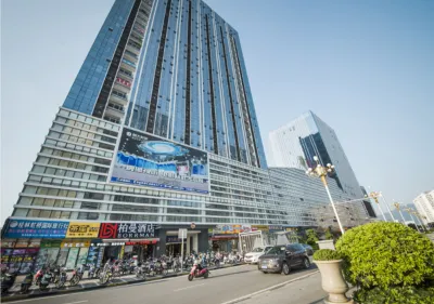 Borrman Hotel (Guilin North Railway Station Hengda Plaza) Hotels in Guilin