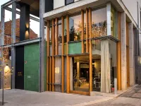 Alex Hotel Hotels near State Library of Western Australia