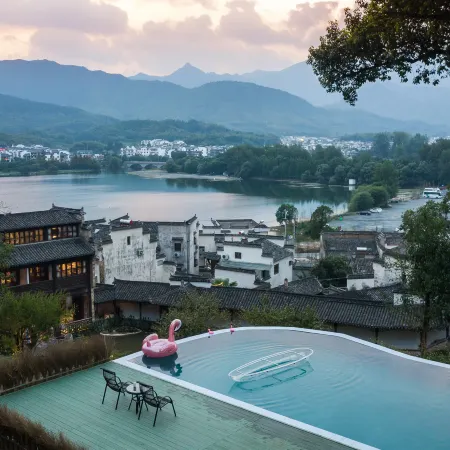 Qingmei Xueshe Shilily Hot Spring Hotel
