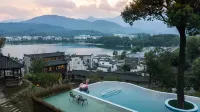 Qingmei Xueshe Shilily Hot Spring Hotel - Pools