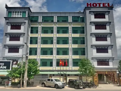 Au Lac Hotel Hôtels à proximité de : My Phuoc 2 Park