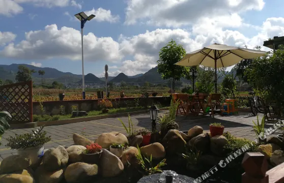 興義南山南客棧