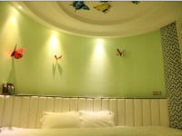重庆爱琴海时尚主题酒店 - 浪漫主题房