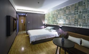 Ibis Styles Hotel (Zhangfuyuan Metro Station, Confucius Temple, Nanjing)