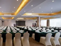 Vienna Hotel (Yiyang Heshan Xiufeng Park)