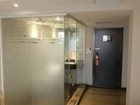 丁格曼商务酒店(东营济南路店) - 豪华电脑大床房
