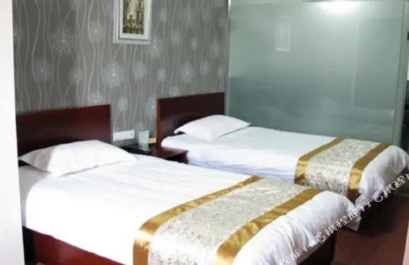 三力商務賓館（嘉祥縣祥城中學嘉祥新一中店）