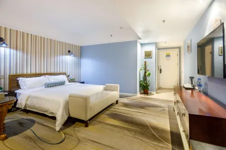 Impression Hotel Отели рядом с достопримечательностью «Longtoushan Forest Park»