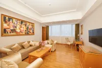 Vienna Hotel (Zhaoqing Sihui Center Yubo City) فنادق في سى خوي