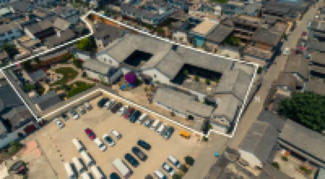 The Linden Commons Hotels near Xizhou