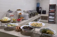 Plus Shangjing Hotel - servizio colazione