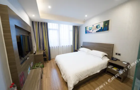 龍遊紅船頭酒店（東方廣場店）