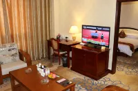 L. Road Grand Hotel Hotels in Lincang