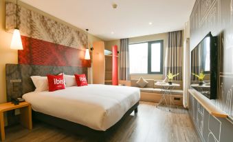 Ibis Hotel (Xi'an Jiaotong University)