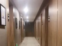Jiangxian Xiangcheng Business Hotel - 2-Star