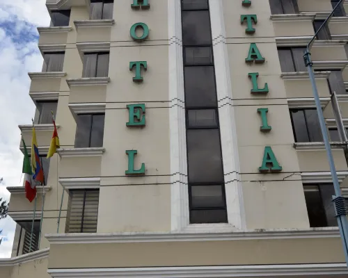 Hotel Italia Cuenca - Tranvia Centro & Aeropuerto Cuenca otelleri