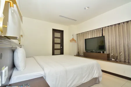 Bravo Hotel