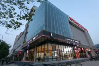 麗楓飯店(武漢長港路地鐵站店) 武漢輕工大學(常青校區)附近的飯店