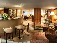 Hotel Cavour Hotels near Turati Station