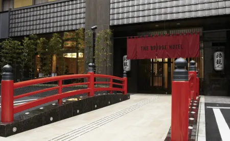 The Bridge Hotel Shinsaibashi Отели рядом со станцией Sozenji Railway Station