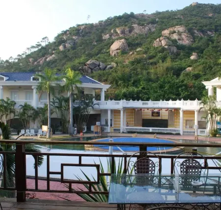 Jiangmen Gudou Hot Spring Villa