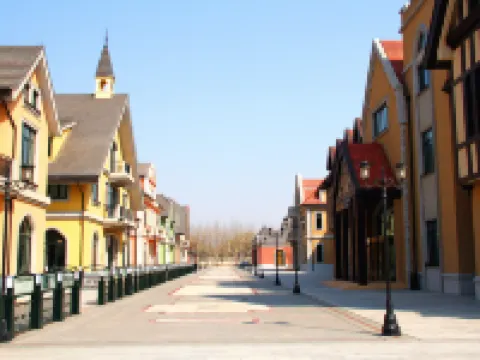 Jinhai Yiyun Hot Spring Hotel Hotels in Gu'an