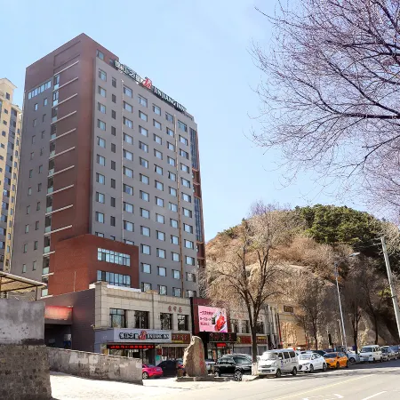 Jinjiang Inn (Chengde Mountain Resort Huancheng South Road)