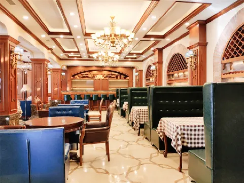 Luoman Holiday Inn Manzhouli