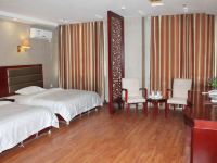 喀什东正商务酒店 - 标准双床房