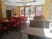 Thank You Inn (Dacheng Yading Scenic Area)
