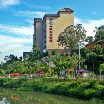 Shuimei Hot Spring Resort (Huidong Andun Hot Spring) Hotels near Guilong Temple