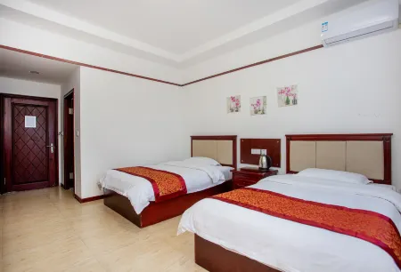 Kuandian Qingshangou Tianshui Business Hotel