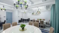 โรงแรมฟาหลาน สมอลล์ทาวน์ - พร้อมอาหารเช้า