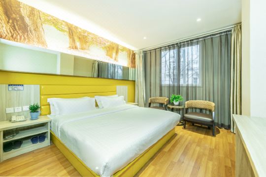 皇庭酒店(福州五一广场店)