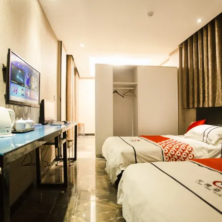 Chongyang Longteng Hotel